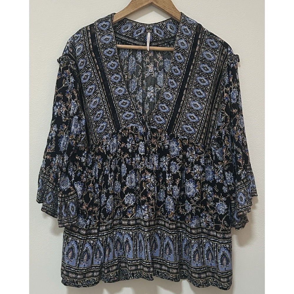 Free People Moonlight Dance Floral Boho Tunic Small Blue Black Bell Crochet